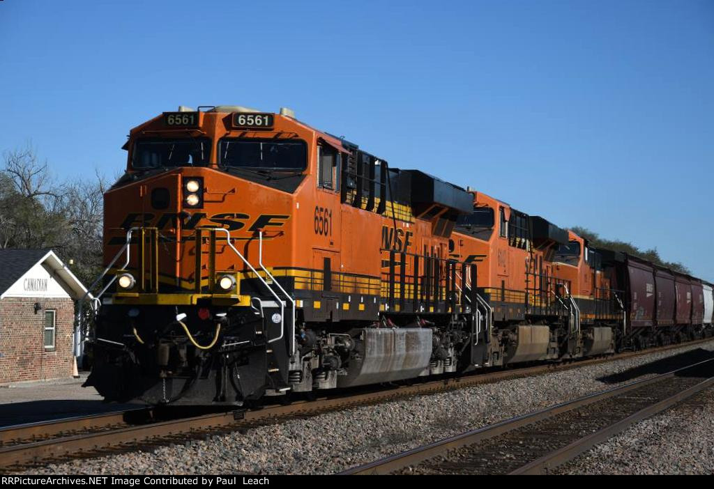 Westbound grain train